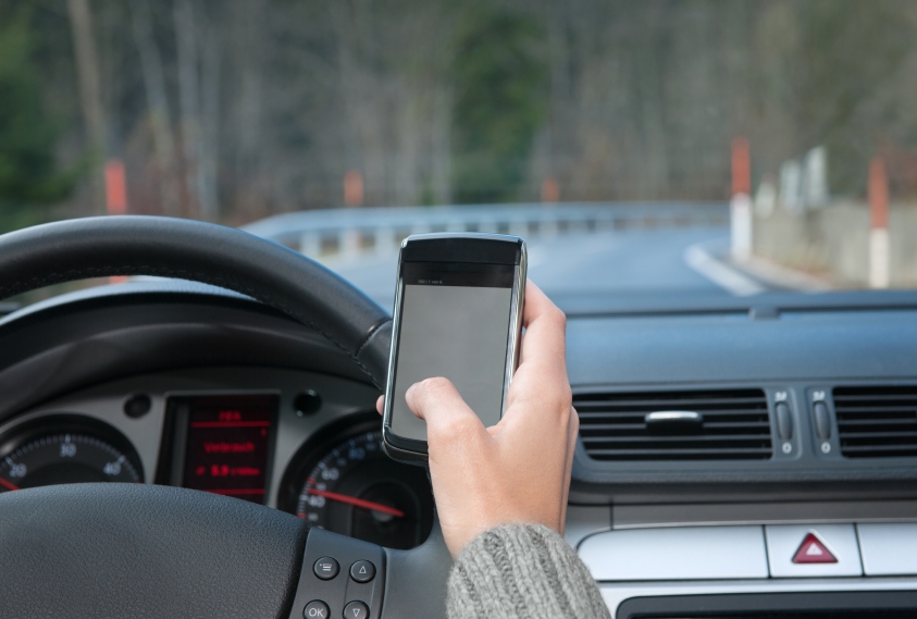 Distracted Driving Tips for a Long Haul