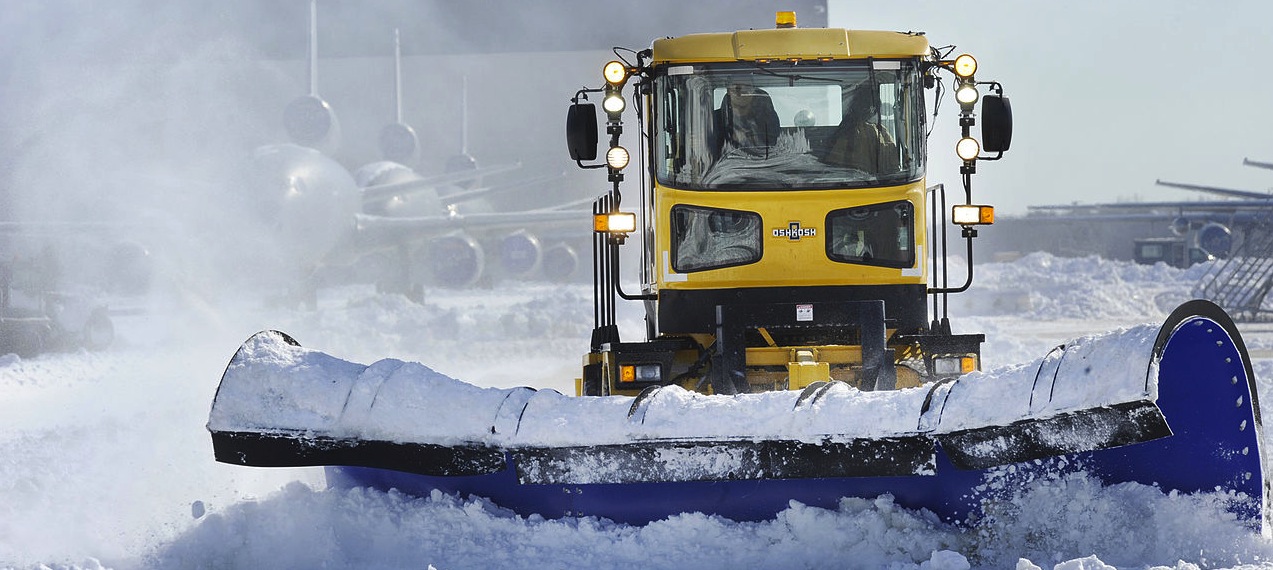 snow removal vehicle