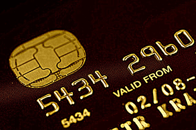 Protecting Your Credit Card While on the Road