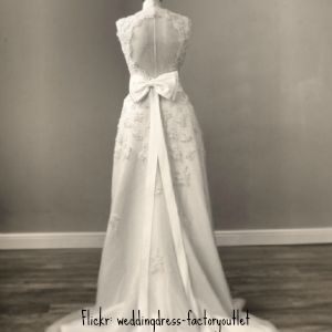 How to Store a Wedding Dress