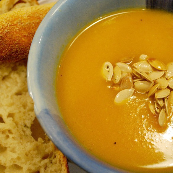 Holiday Recipe: Butternut Squash and Apple Soup