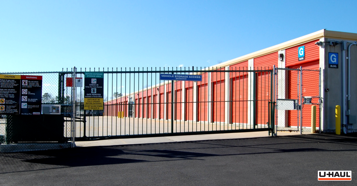 self-storage during college