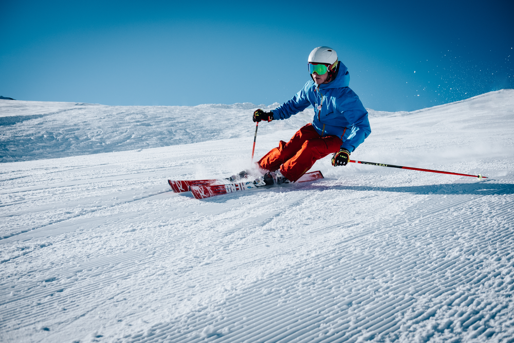 Skiing vs. Snowboarding