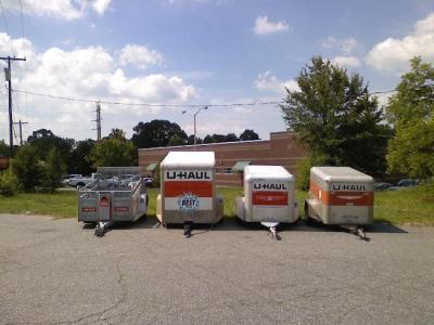 colonial auto center rentals