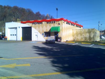 U Haul Moving Truck Rental In Monroeville Pa At U Haul Moving Storage At Holiday Park