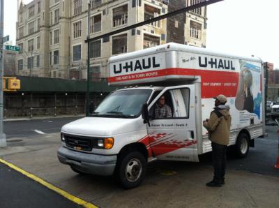 U Haul Moving Truck Rental In Bronx Ny At U Haul Moving Storage At Grand Concourse