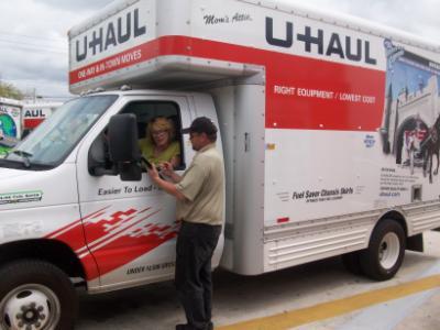 U Haul Moving Truck Rental In Tampa Fl At U Haul Moving Storage Of West Tampa