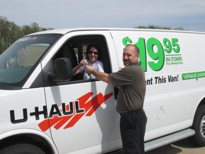 U Haul Moving Truck Rental In Burlington Nj At U Haul Moving Storage Of Burlington