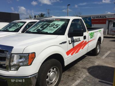U Haul Moving Truck Rental In Miami Fl At U Haul Moving Storage At 36th St
