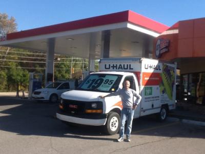 U Haul Moving Truck Rental In London On At Esso Gas