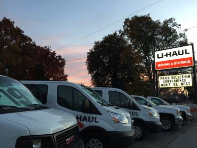 U Haul Moving Truck Rental In Lowell Ma At U Haul Of Lowell