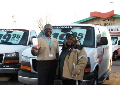 U Haul Moving Truck Rental In Rochester Ny At U Haul At Lake Ave