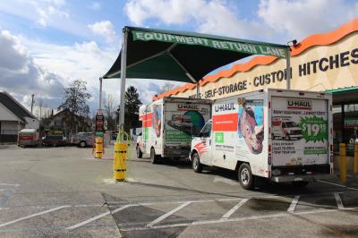 U Haul Moving Truck Rental In Seattle Wa At U Haul Storage Of Othello Station