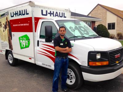 U Haul Moving Truck Rental In Kenosha Wi At Bp Express