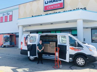 U Haul Moving Truck Rental In Kankakee Il At U Haul Moving Storage Of Kankakee