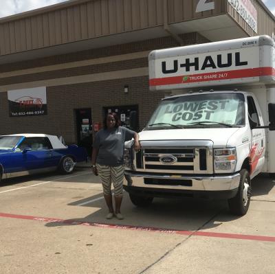 U Haul Moving Truck Rental In Houston Tx At T Deez Car Audio