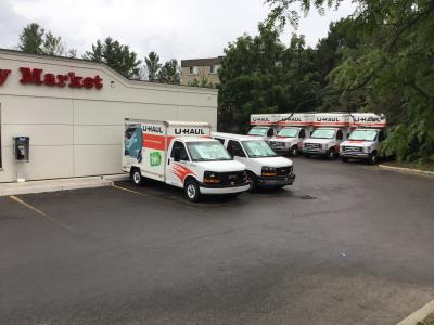U Haul Moving Truck Rental In Kitchener On At Hasty Market 435