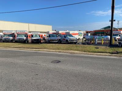 U Haul Moving Truck Rental In Norfolk Va At U Haul Moving Storage At Janaf
