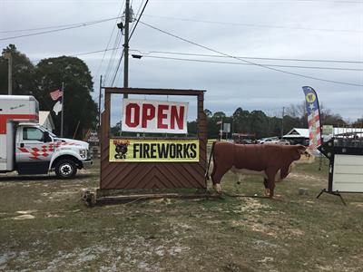 U Haul Buy Moving Supplies In Crestview Fl At Big Ol Boys Fireworks