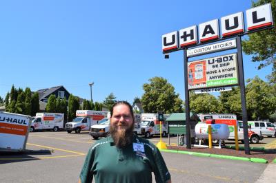 U Haul Moving Truck Rental In Portland Or At U Haul Of St Johns