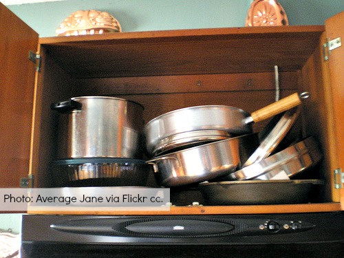 3 Solutions to Organize Pots and Pans