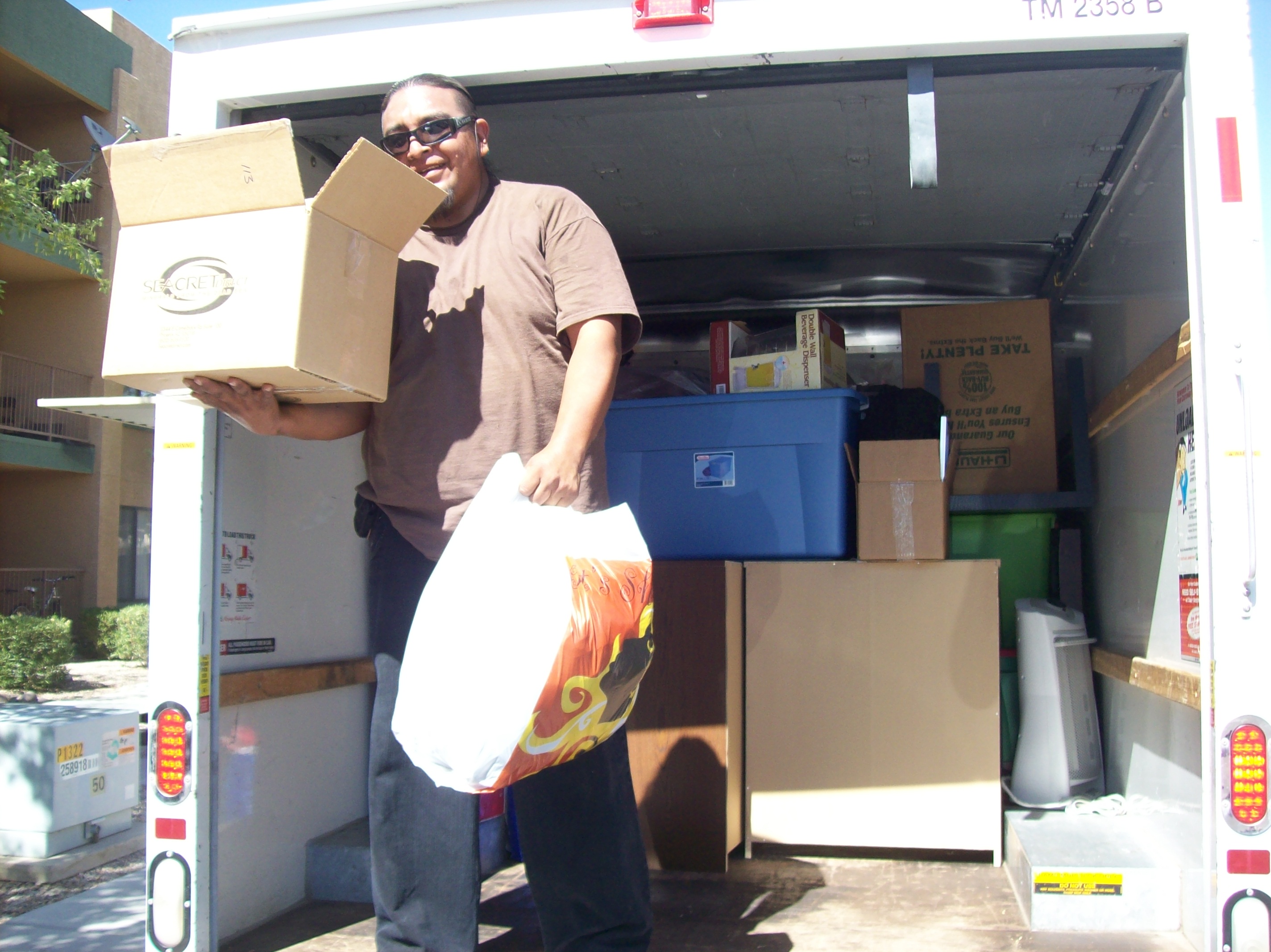 Asking Friends to Help you Move: Why You Shouldn’t Do It