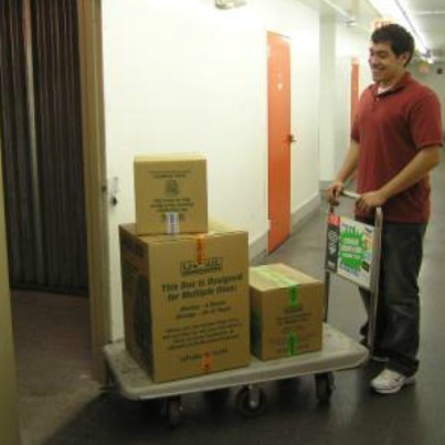 Business Storage: Package Delivery Acceptance