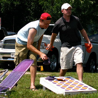DIY Portable Cornhole Game