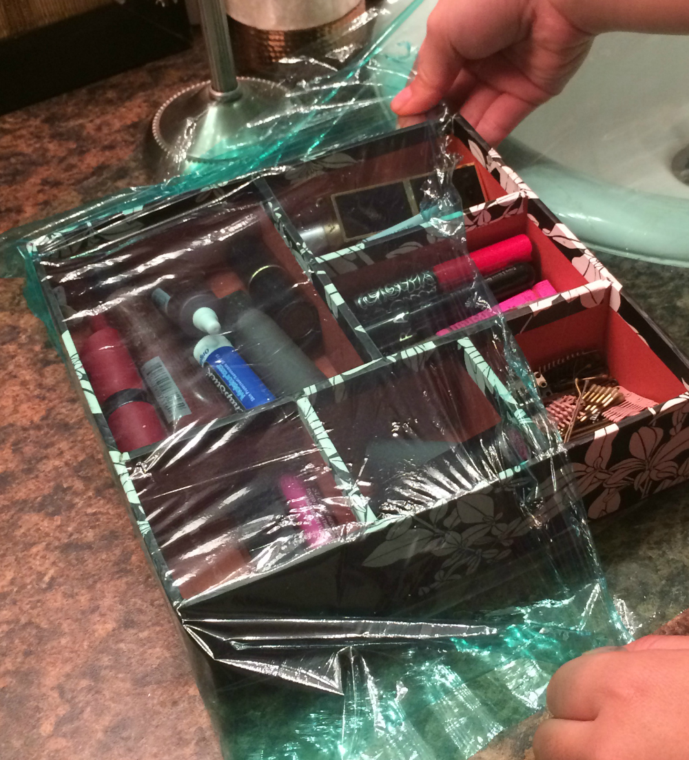 Packing Up Your Makeup for a Move