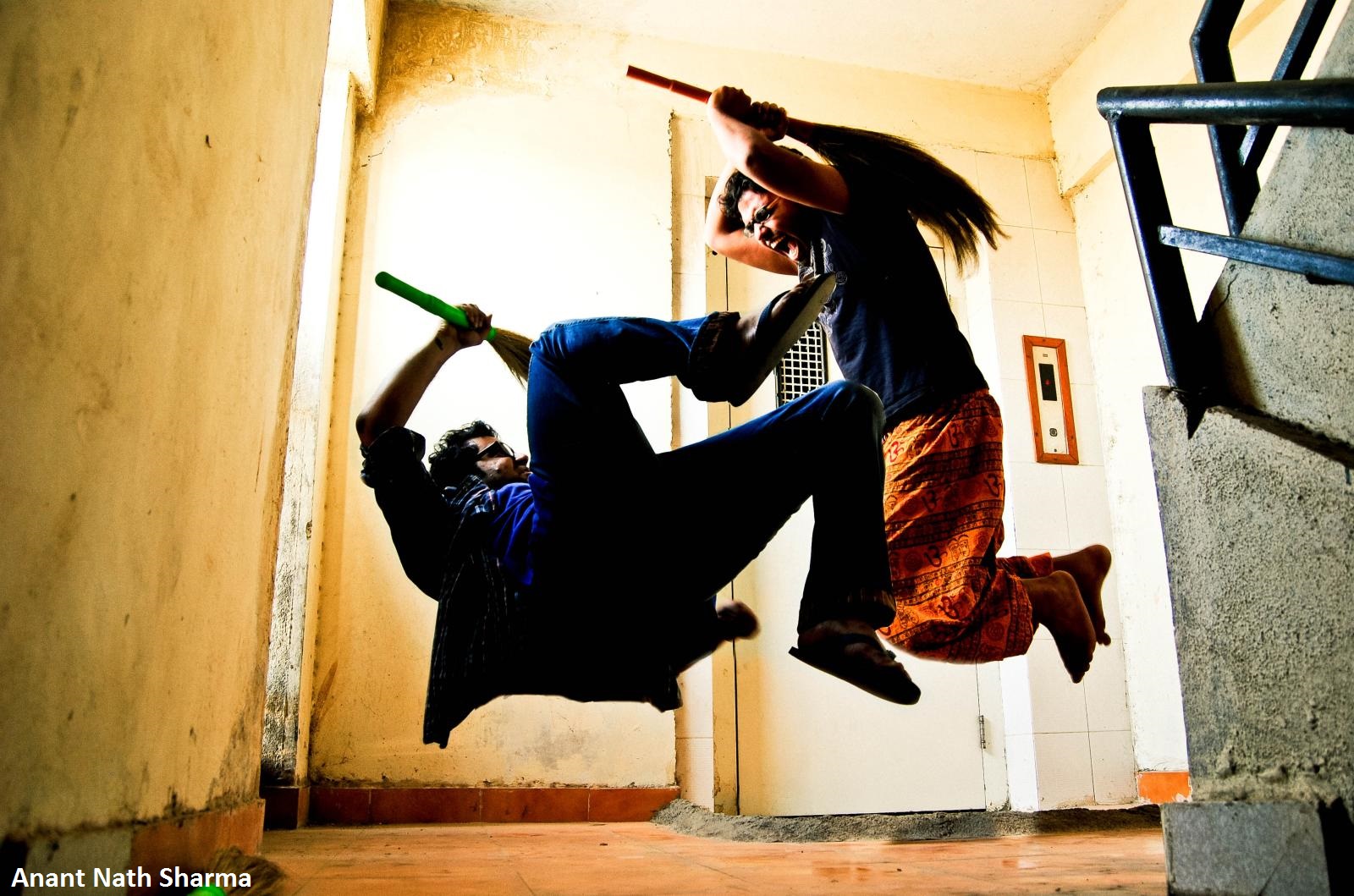 How to Handle a Roommate Issue