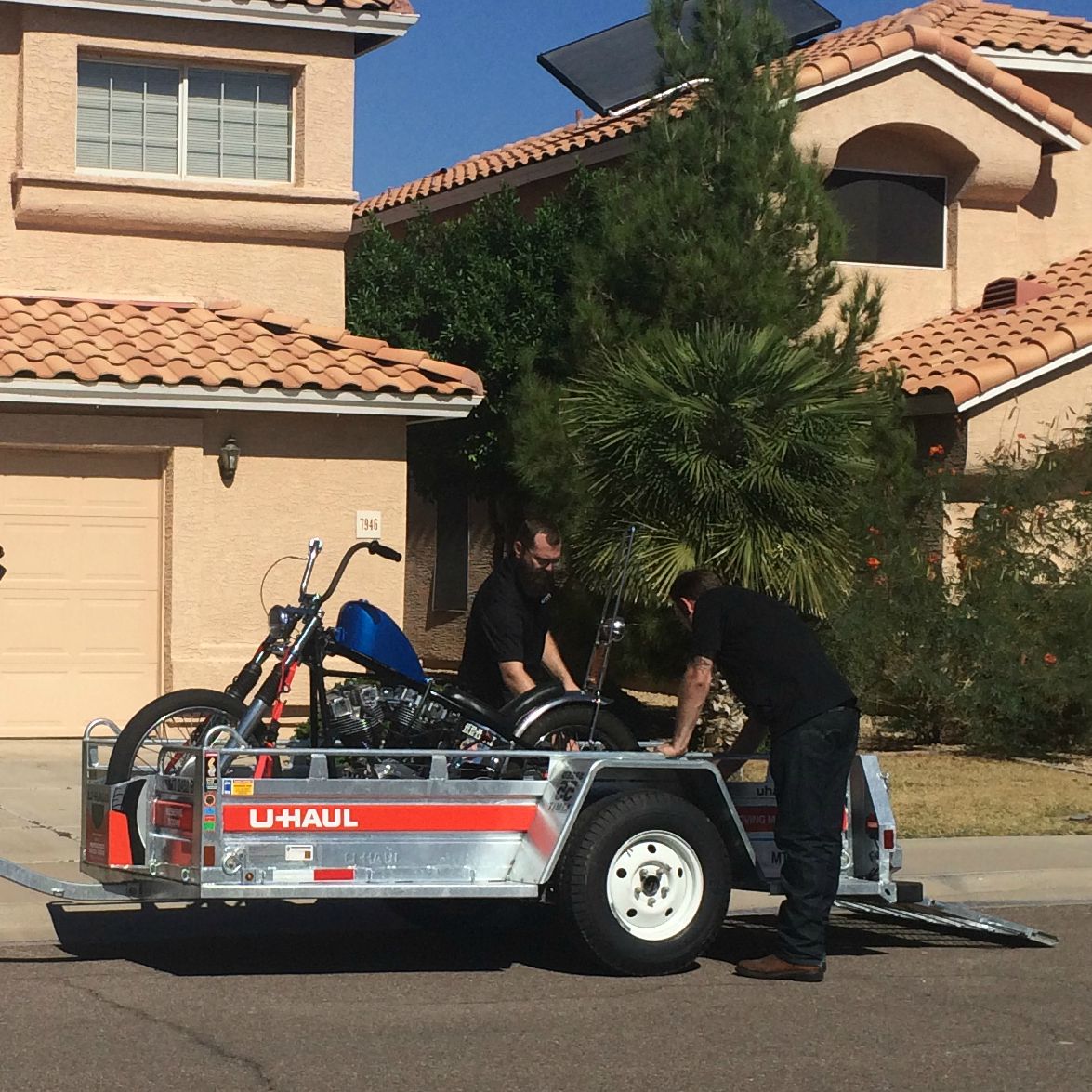 How to Transport a Motorcycle on a U-Haul Trailer