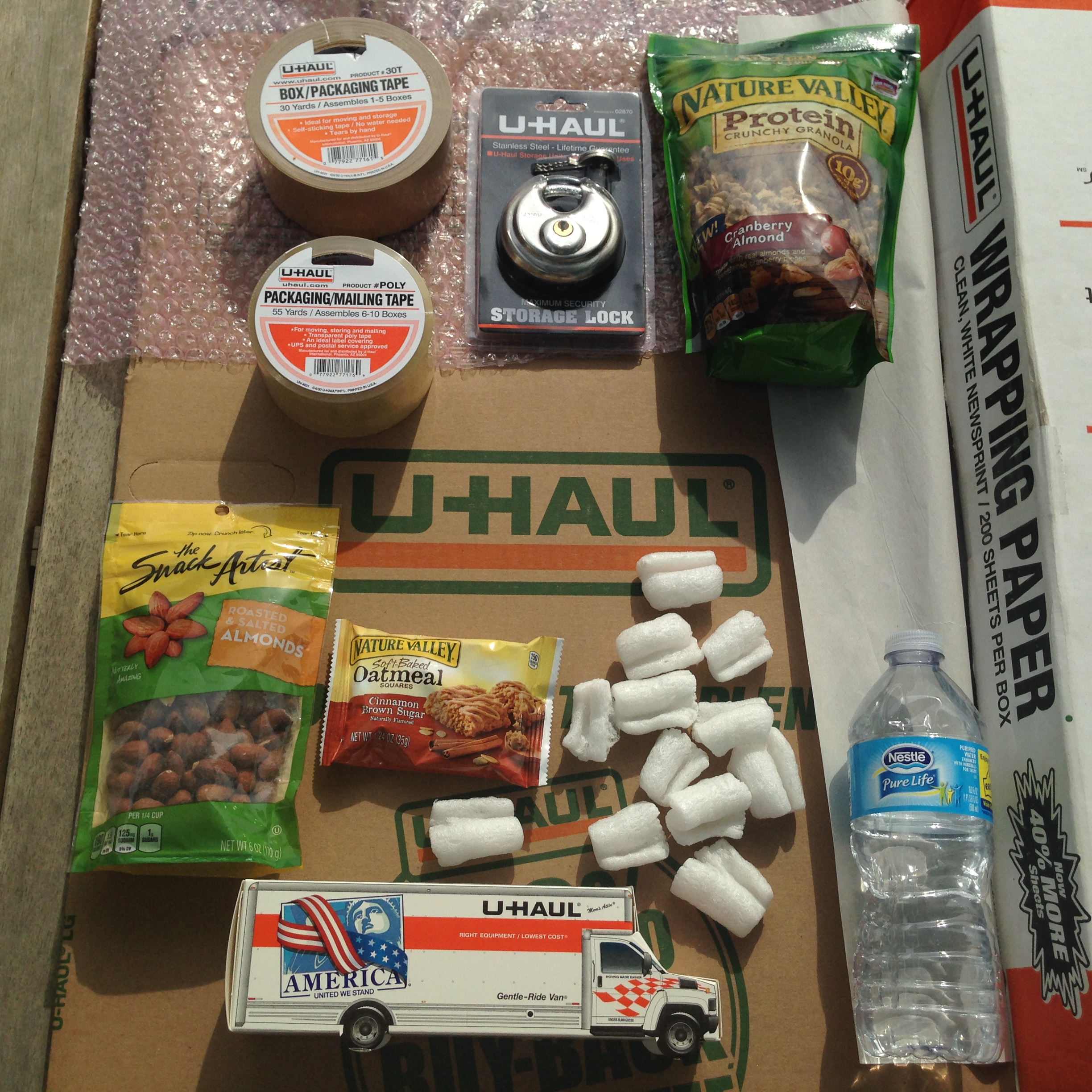 Must-Have Supplies for a Self Storage Room