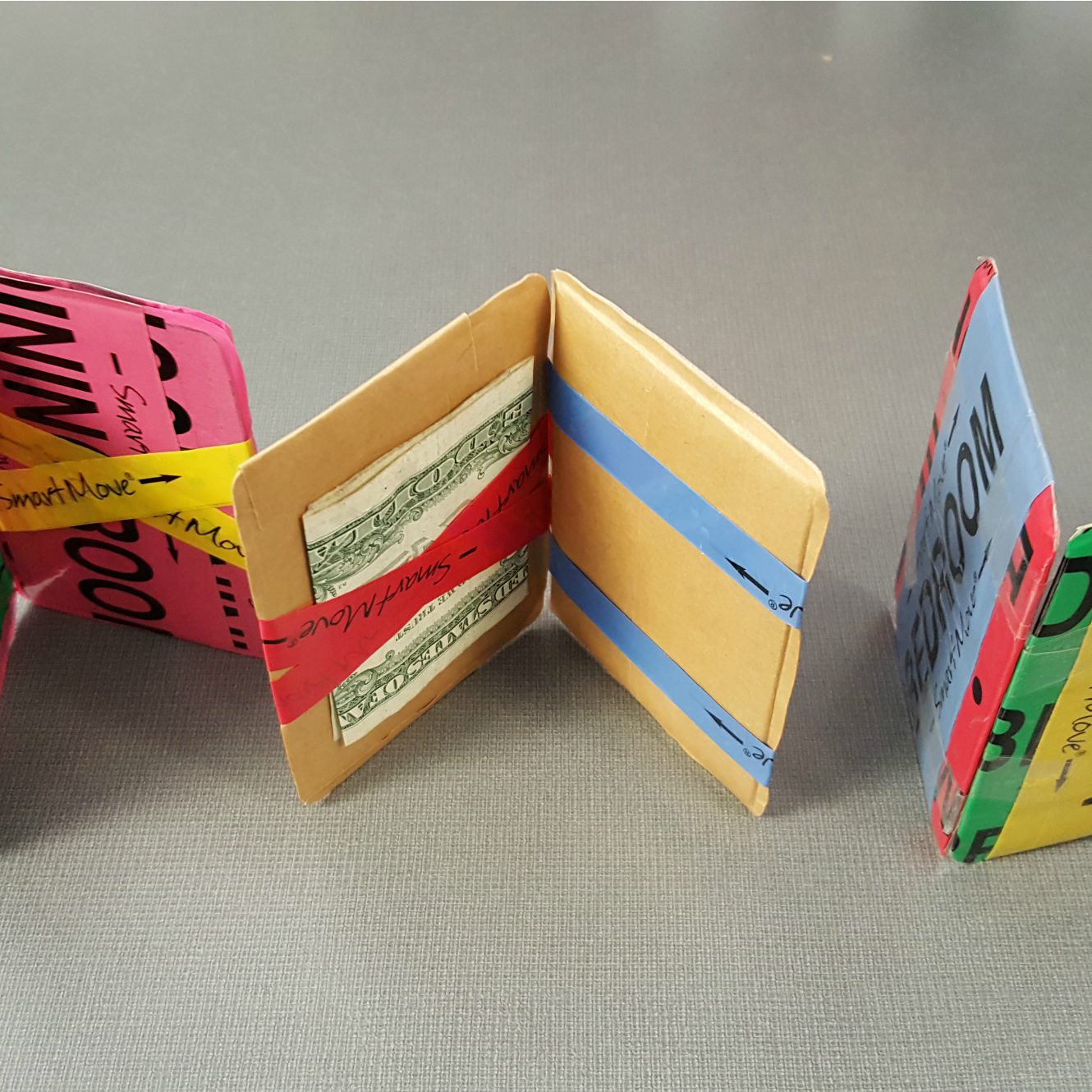 How to Make a Magic Moving Tape Wallet!