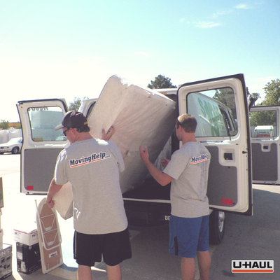 How To Pack and Move Your Bed