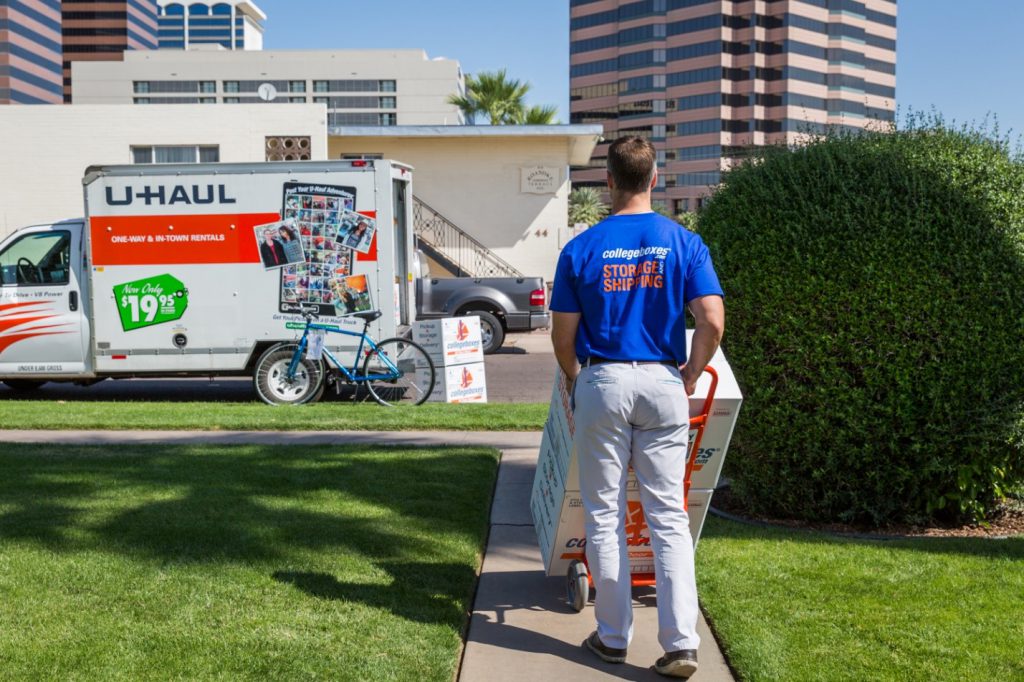 Collegeboxes can help pack and load your items into a moving truck so you can prepare for the spring semester.