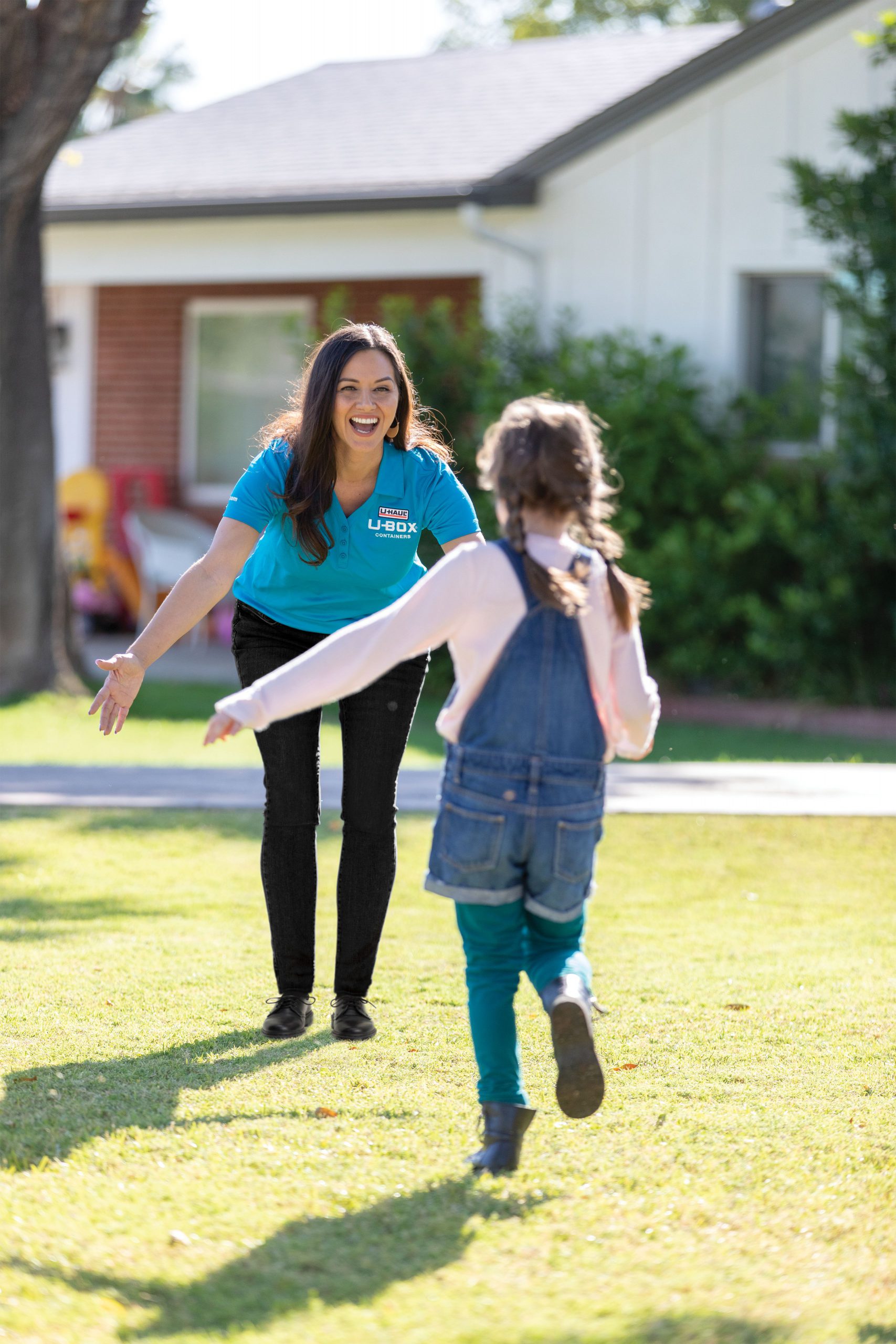 The Benefits and Perks of Working for U-Haul