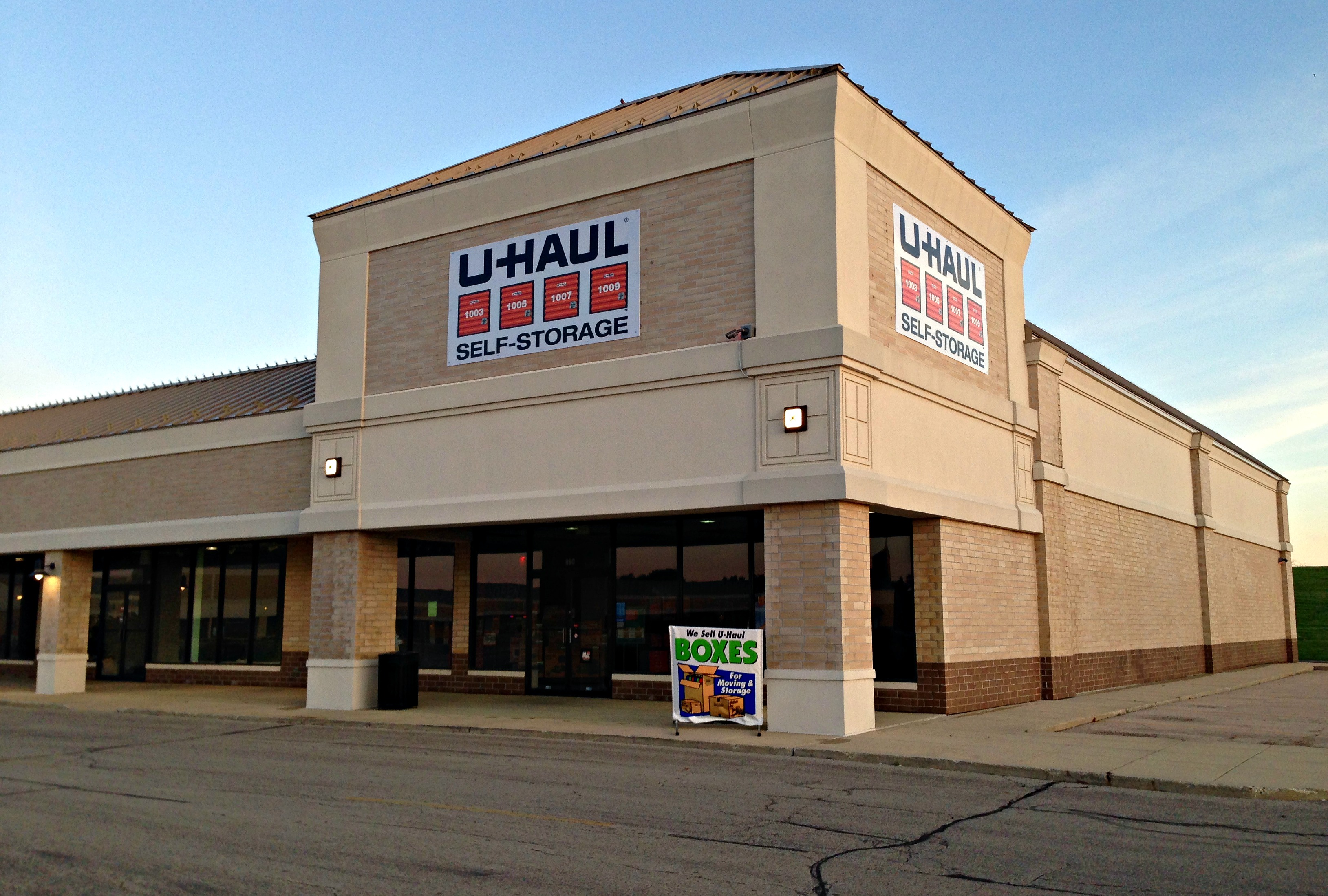 Spring Hill Mall Welcomes U Haul Moving And Storage Of Spring Hill U Haul Blog